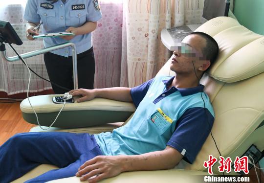 山西省戒毒管理局下屬共有13個戒毒場所和一個涉毒病殘所(山西省戒毒康復醫(yī)院)籌建處，其中省屬戒毒所9個，市屬戒毒所4個?！⊥踅ㄜ?攝