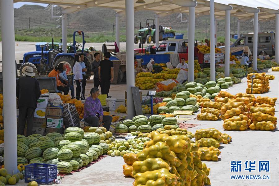 （壯麗70年·奮斗新時代——共和國發(fā)展成就巡禮·圖文互動）（5）生態(tài)美、百姓富——品讀嶄新“寧夏畫卷”