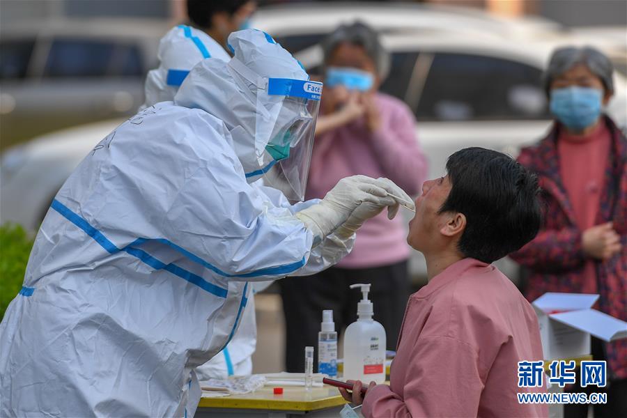 （新華全媒頭條·兩會(huì)精神看落實(shí)·圖文互動(dòng)）（5）整體謀劃、系統(tǒng)升級(jí)、全面提升——落實(shí)全國兩會(huì)精神織牢織密公共衛(wèi)生防護(hù)網(wǎng)